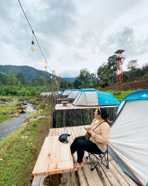 gede riverside camping bogor